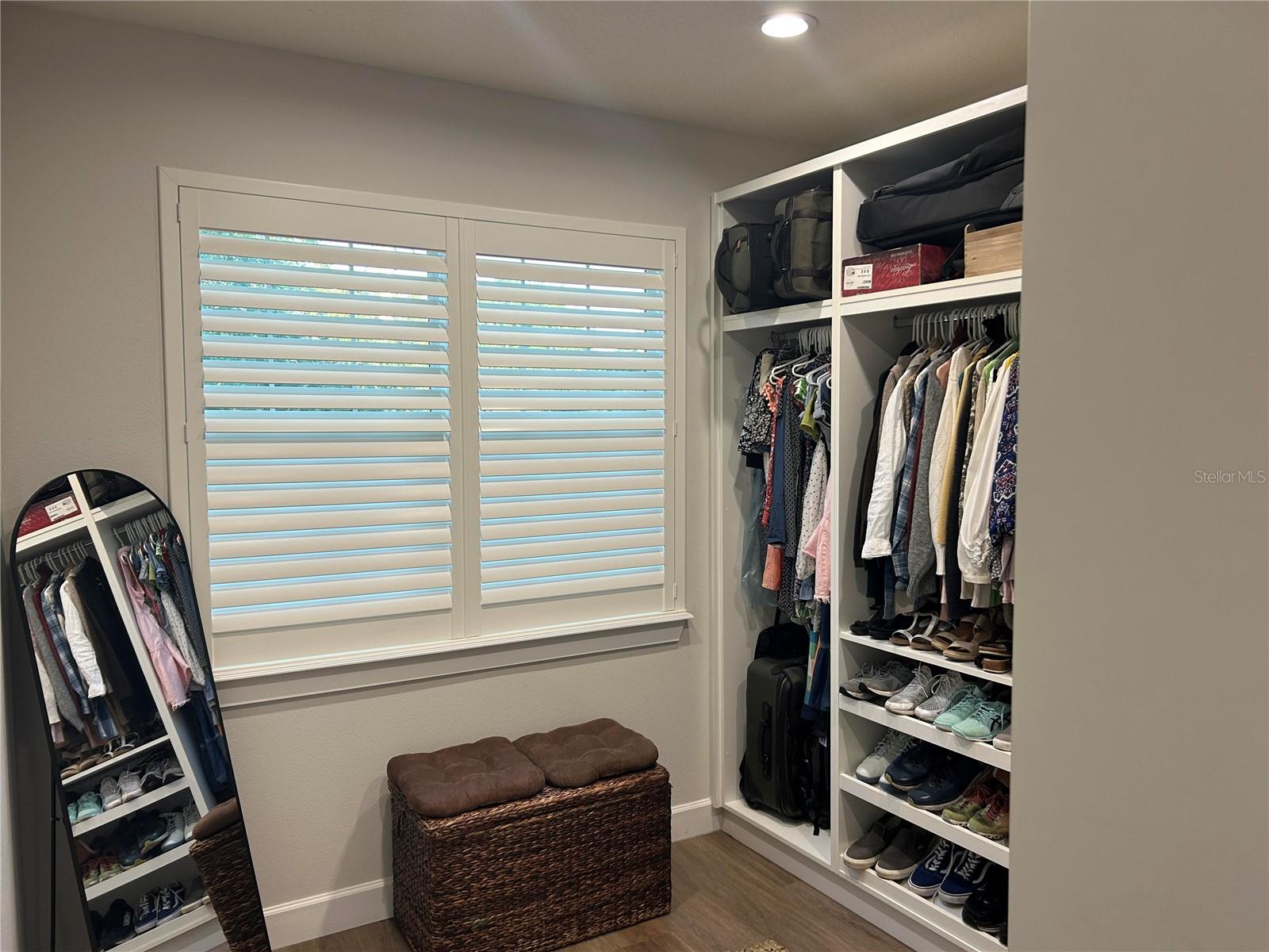 1200 EDWARDS LN, ORLANDO, FL, 32804
