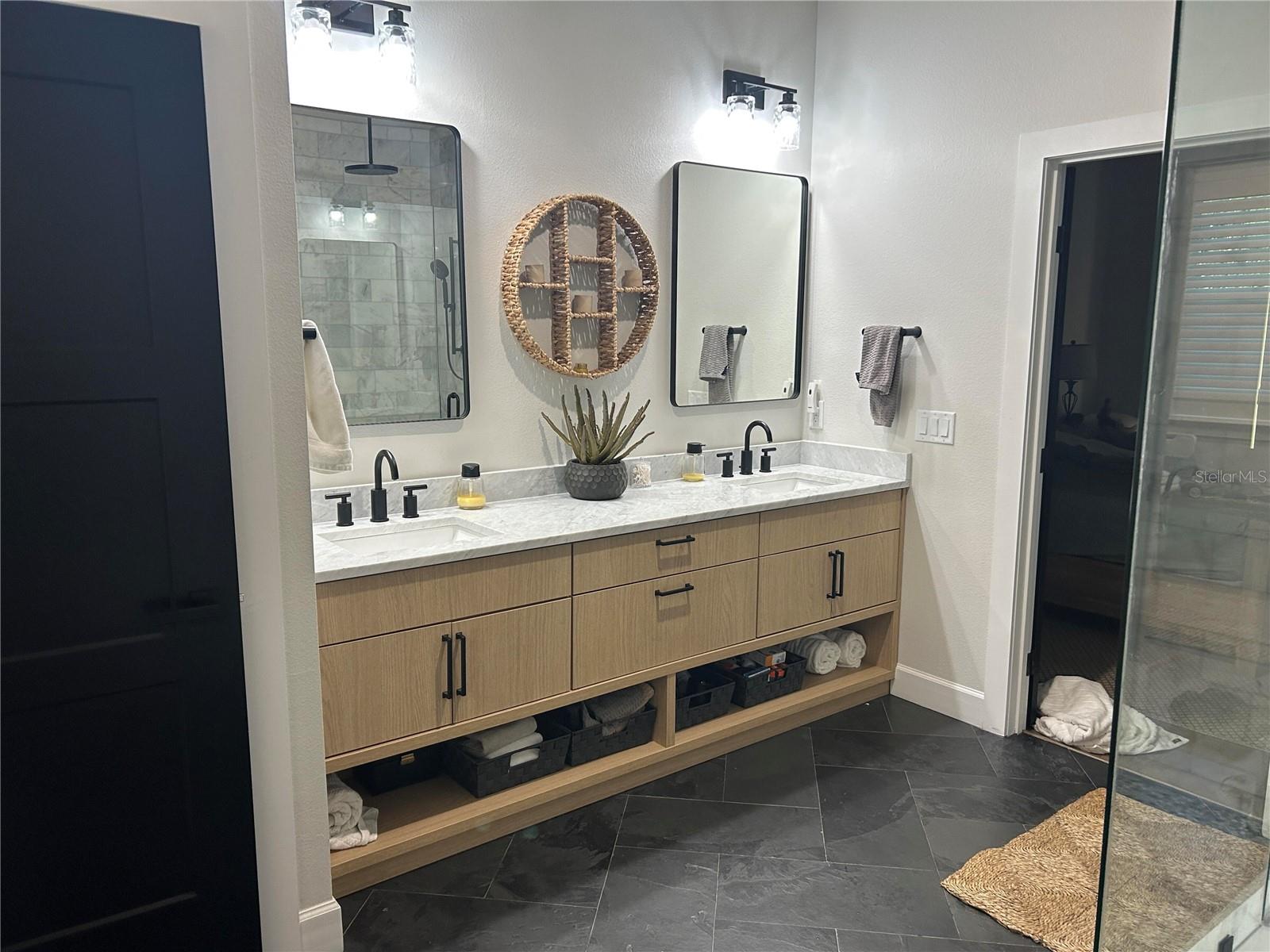 1200 EDWARDS LN, ORLANDO, FL, 32804