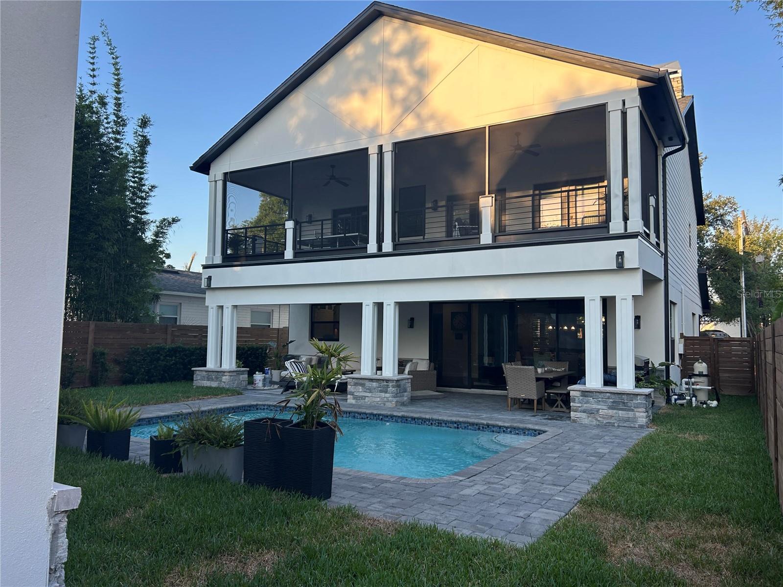 1200 EDWARDS LN, ORLANDO, FL, 32804