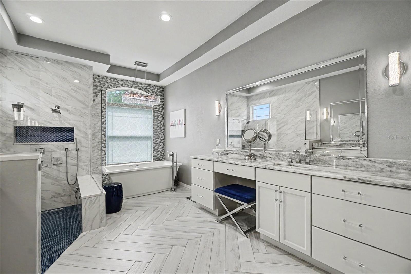 15220 BLACKHAWK DR, FORT MYERS, FL, 33912