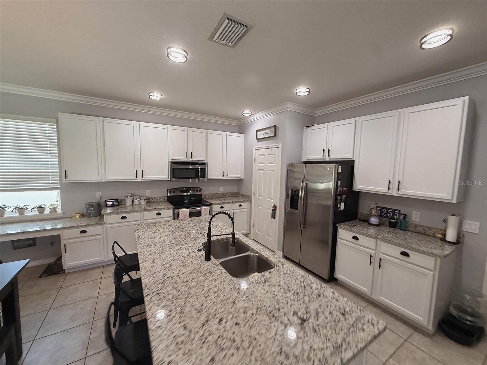 5253 SUNCATCHER DR, WESLEY CHAPEL, FL, 33545