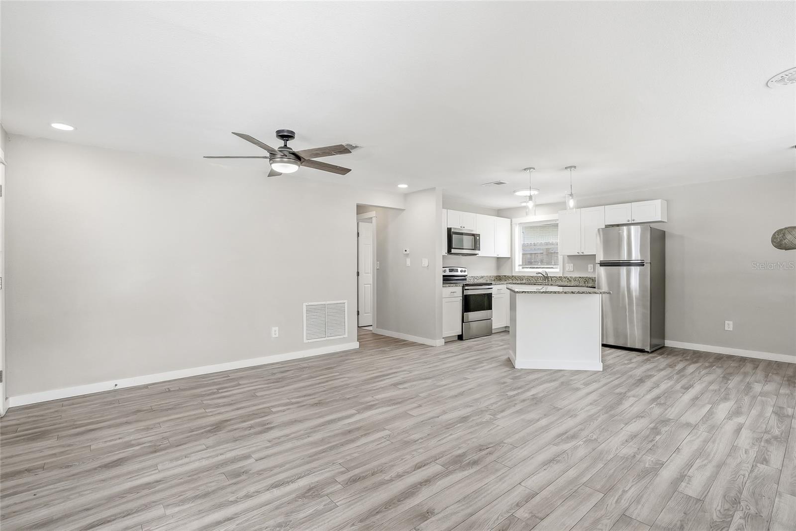 997 CEDARWOOD AVE, DUNEDIN, FL, 34698