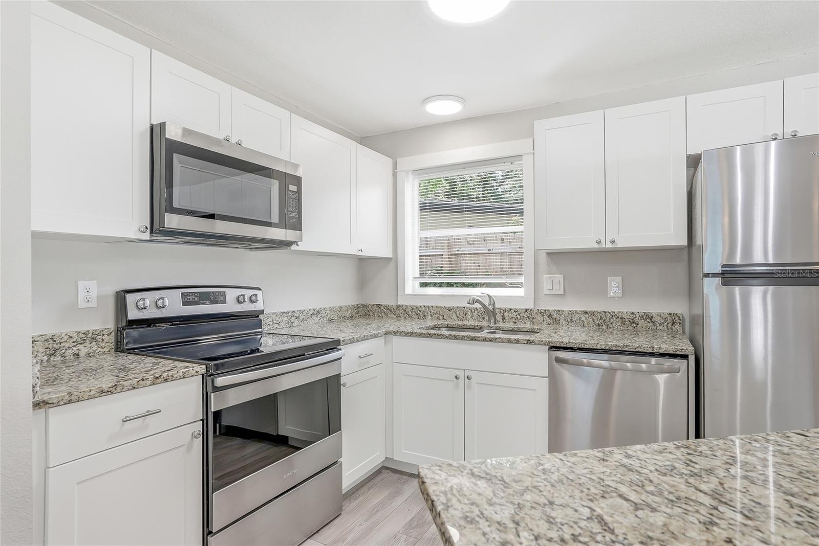 997 CEDARWOOD AVE, DUNEDIN, FL, 34698