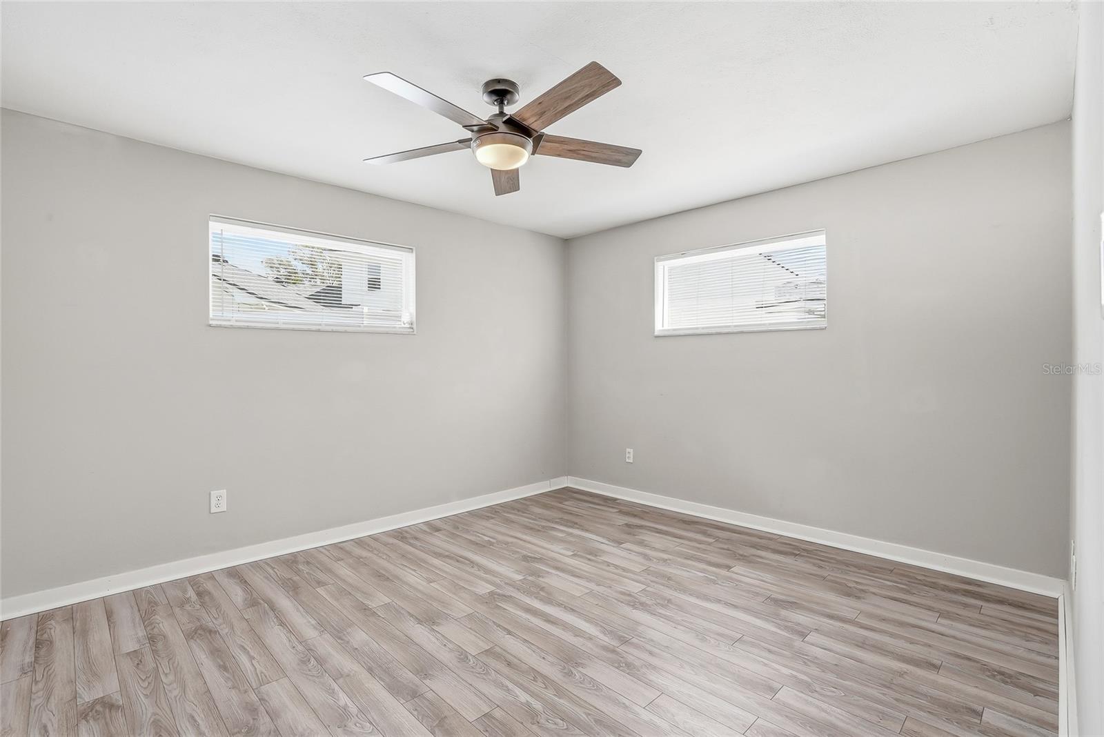997 CEDARWOOD AVE, DUNEDIN, FL, 34698