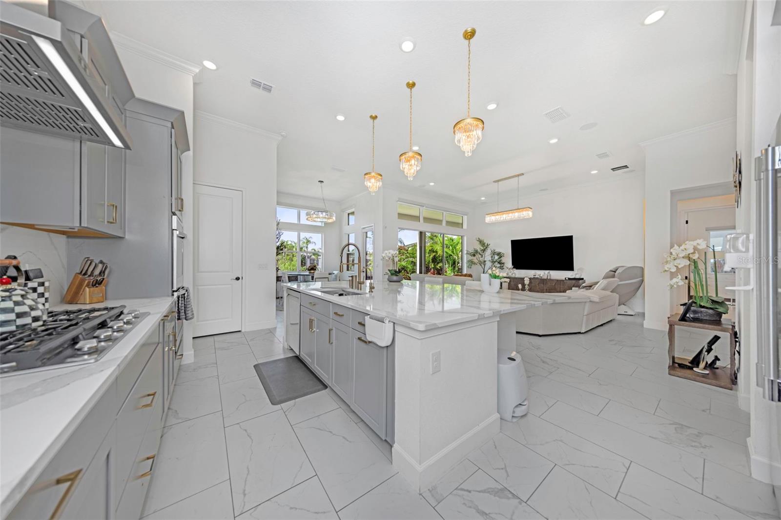 1016 SIGNET DR, APOLLO BEACH, FL, 33572