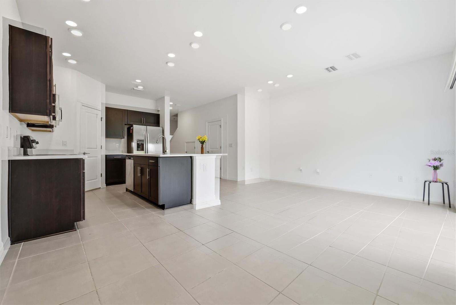 34202 POLACCA LN, WESLEY CHAPEL, FL, 33543