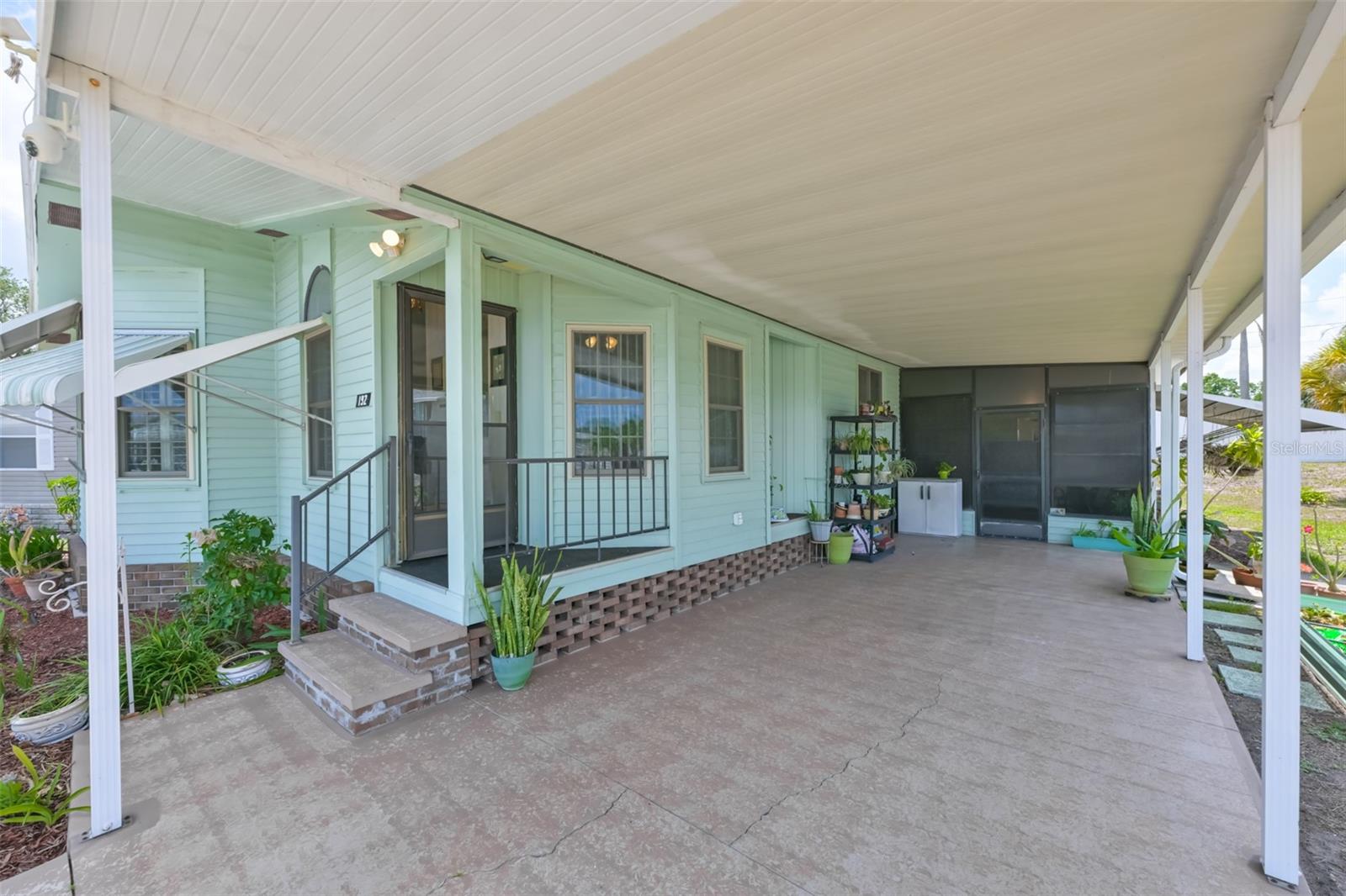 192 S PORT ROYAL LN, APOLLO BEACH, FL, 33572