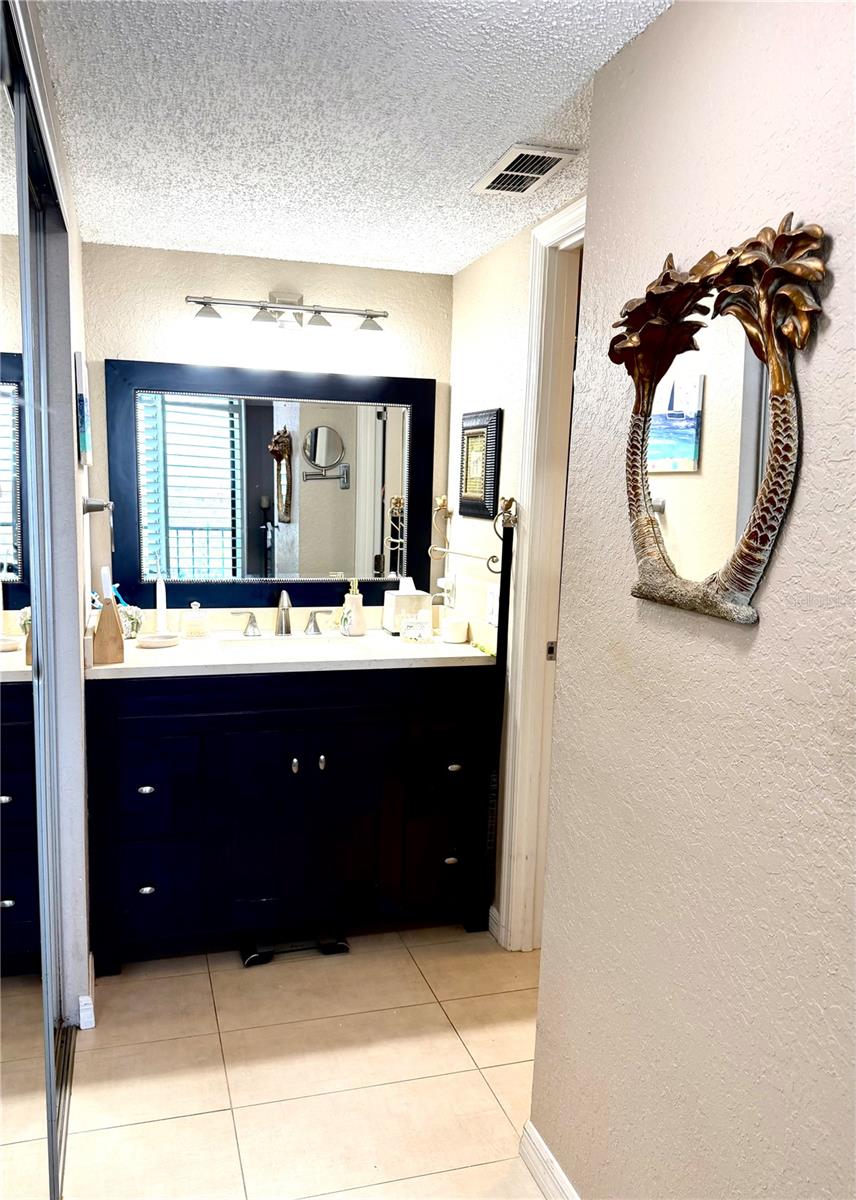 1000 COVE CAY DR #4D, CLEARWATER, FL, 33760