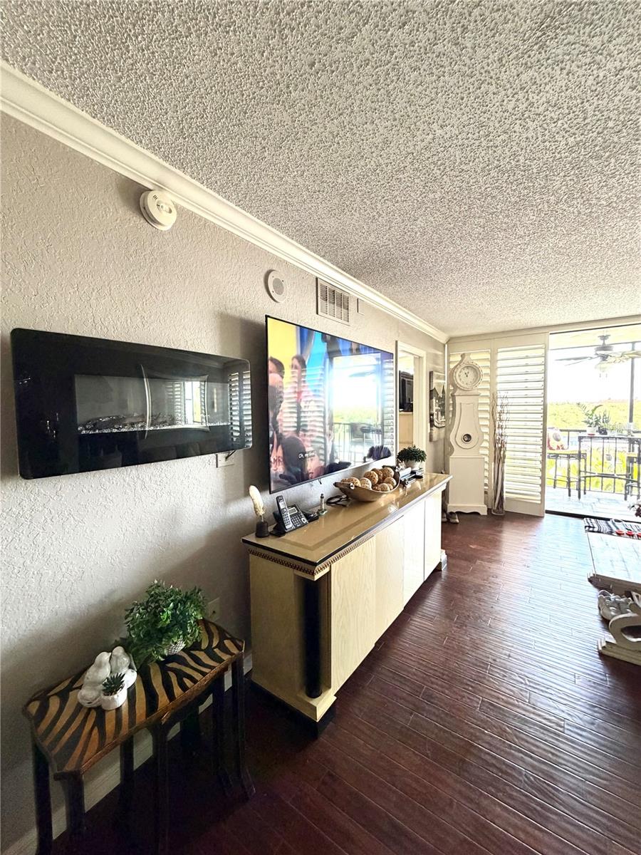 1000 COVE CAY DR #4D, CLEARWATER, FL, 33760