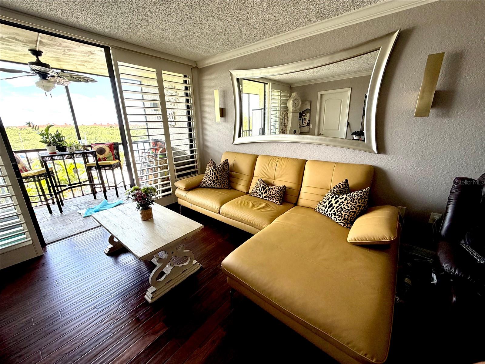 1000 COVE CAY DR #4D, CLEARWATER, FL, 33760
