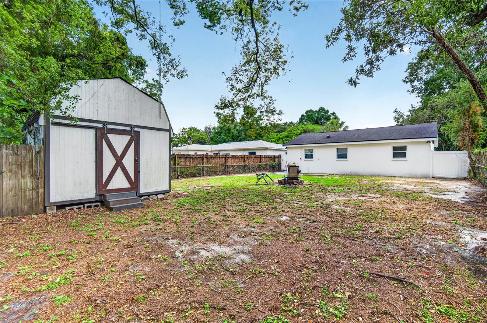 1610 E PARIS ST, TAMPA, FL, 33610