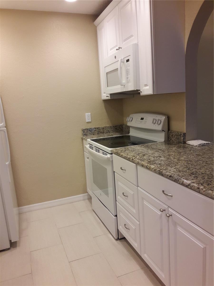 3282 S SEMORAN BLVD #24, ORLANDO, FL, 32822