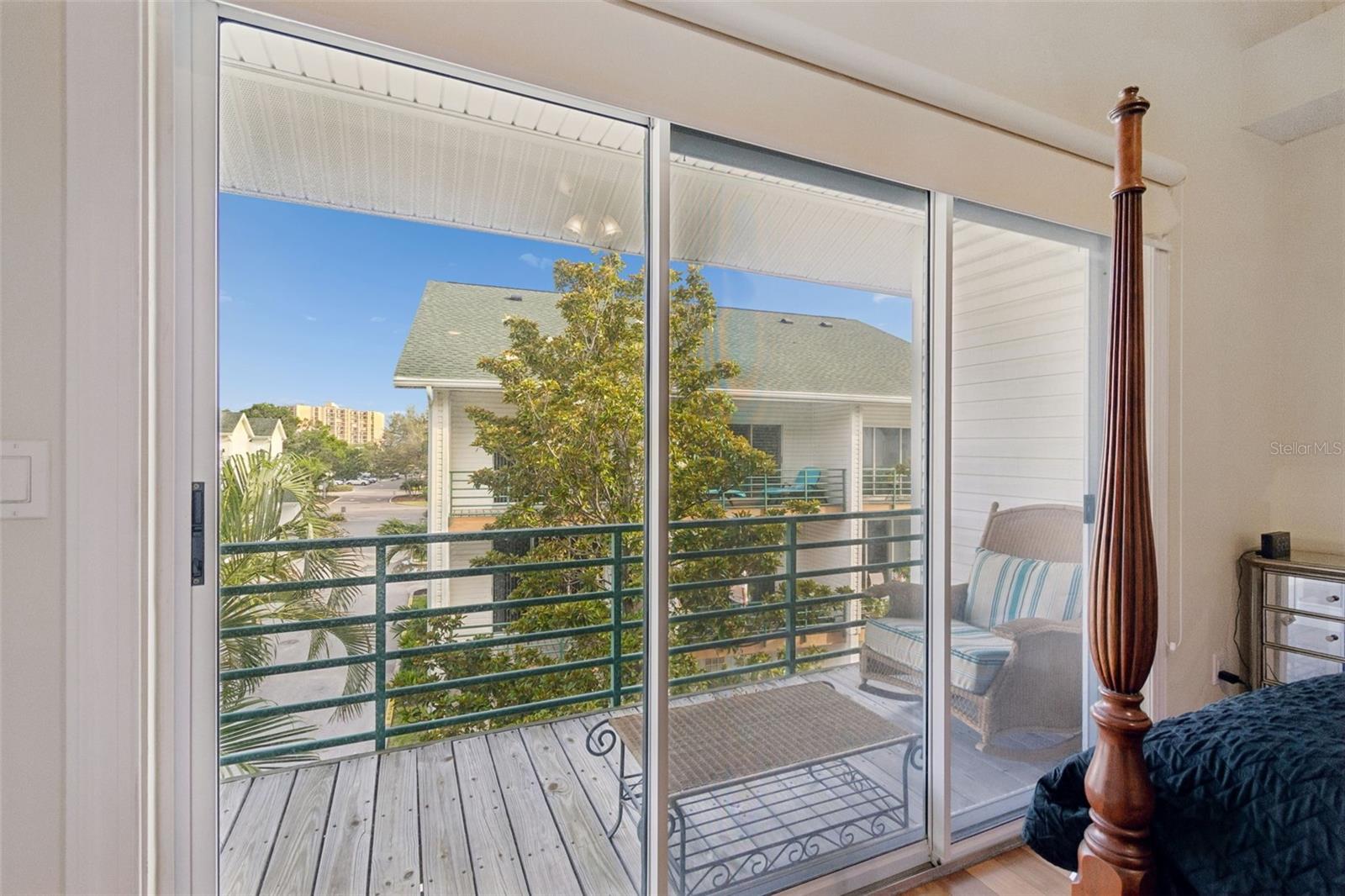 320 ISLAND WAY #304, CLEARWATER BEACH, FL, 33767
