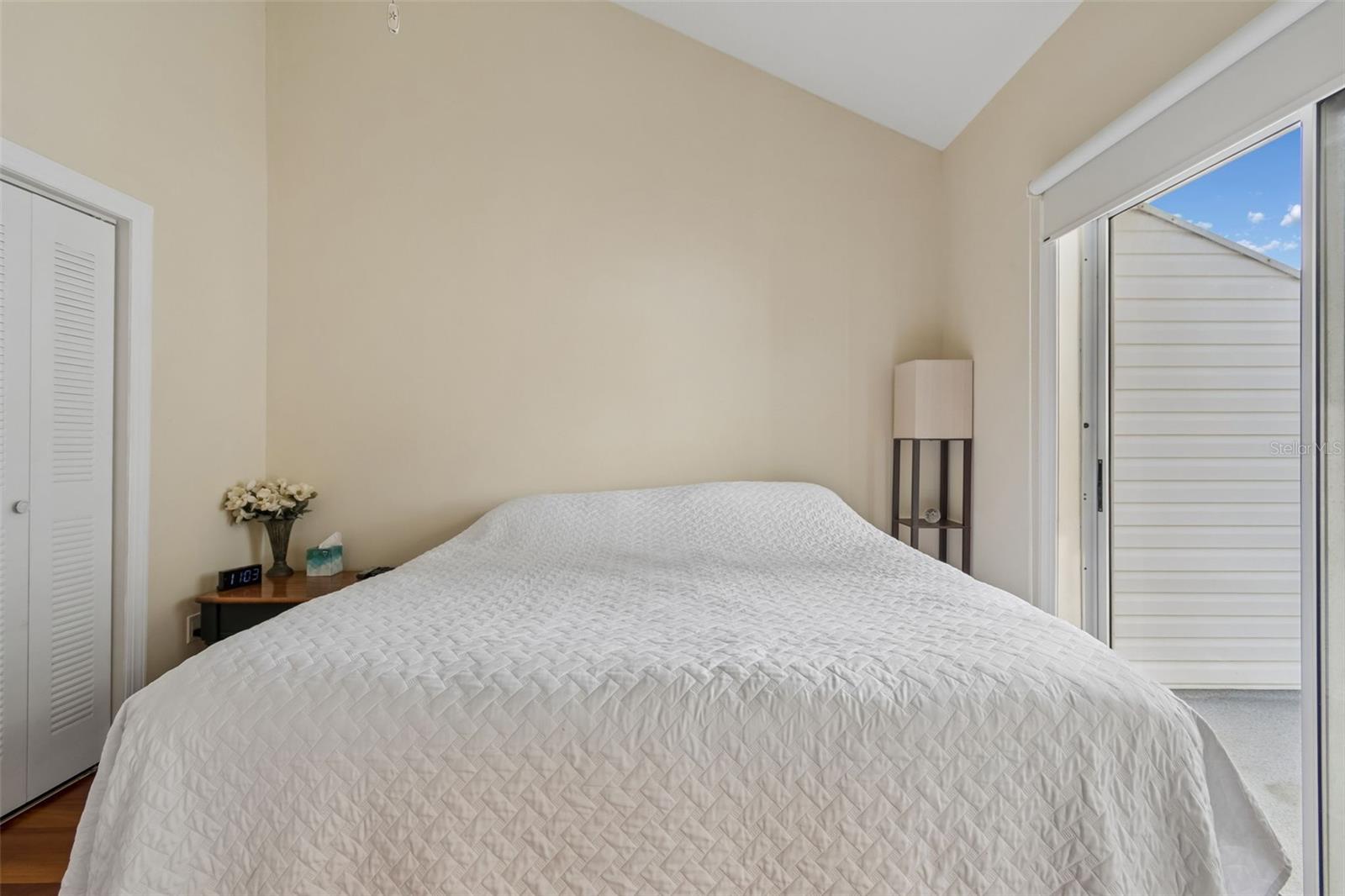 320 ISLAND WAY #304, CLEARWATER BEACH, FL, 33767