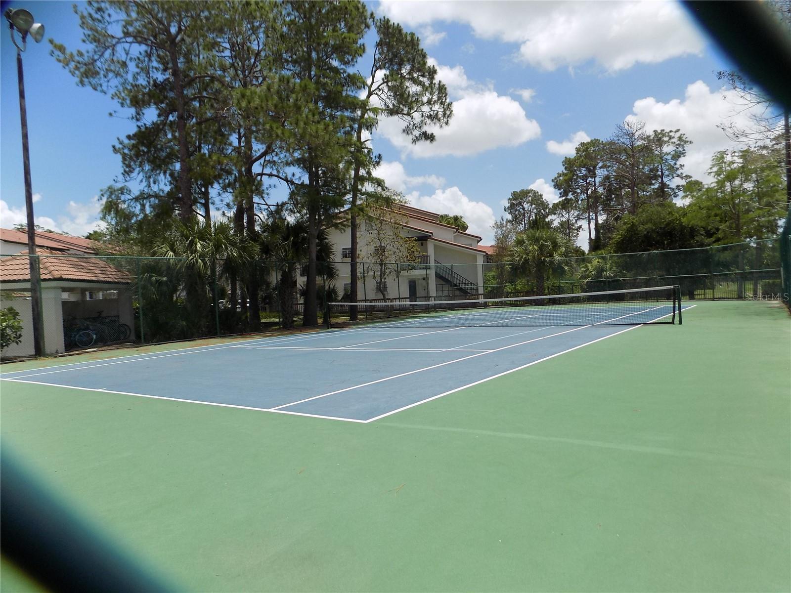 5116 CONROY RD #14, ORLANDO, FL, 32811