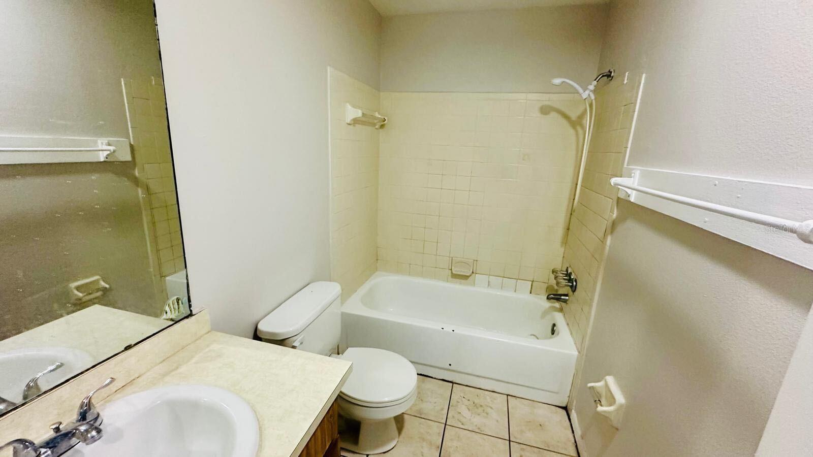 979 BERKLEY RD #3, AUBURNDALE, FL, 33823