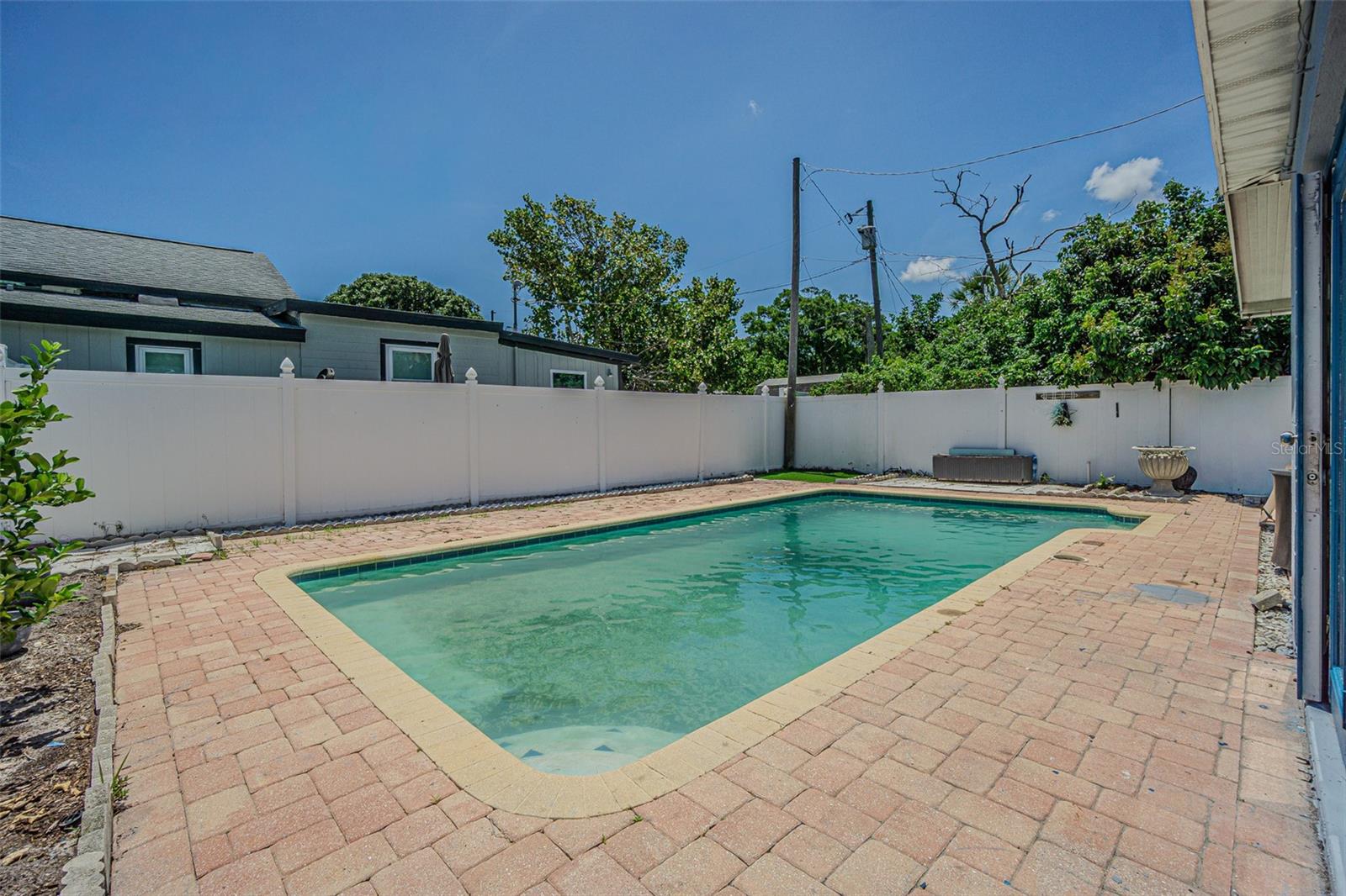 1627 28TH ST N, ST PETERSBURG, FL, 33713