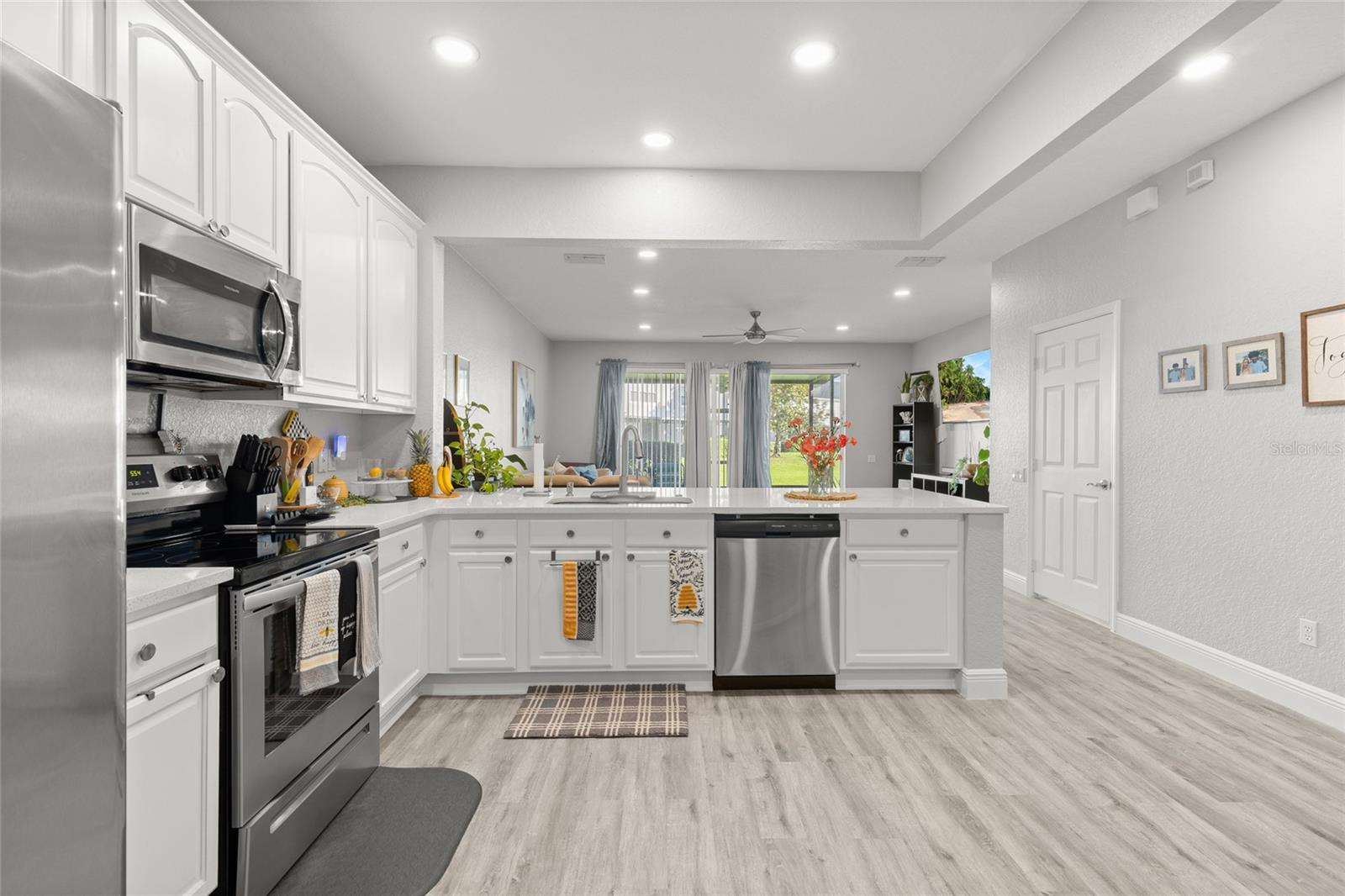 15048 BELLINKOFF LN, ORLANDO, FL, 32828