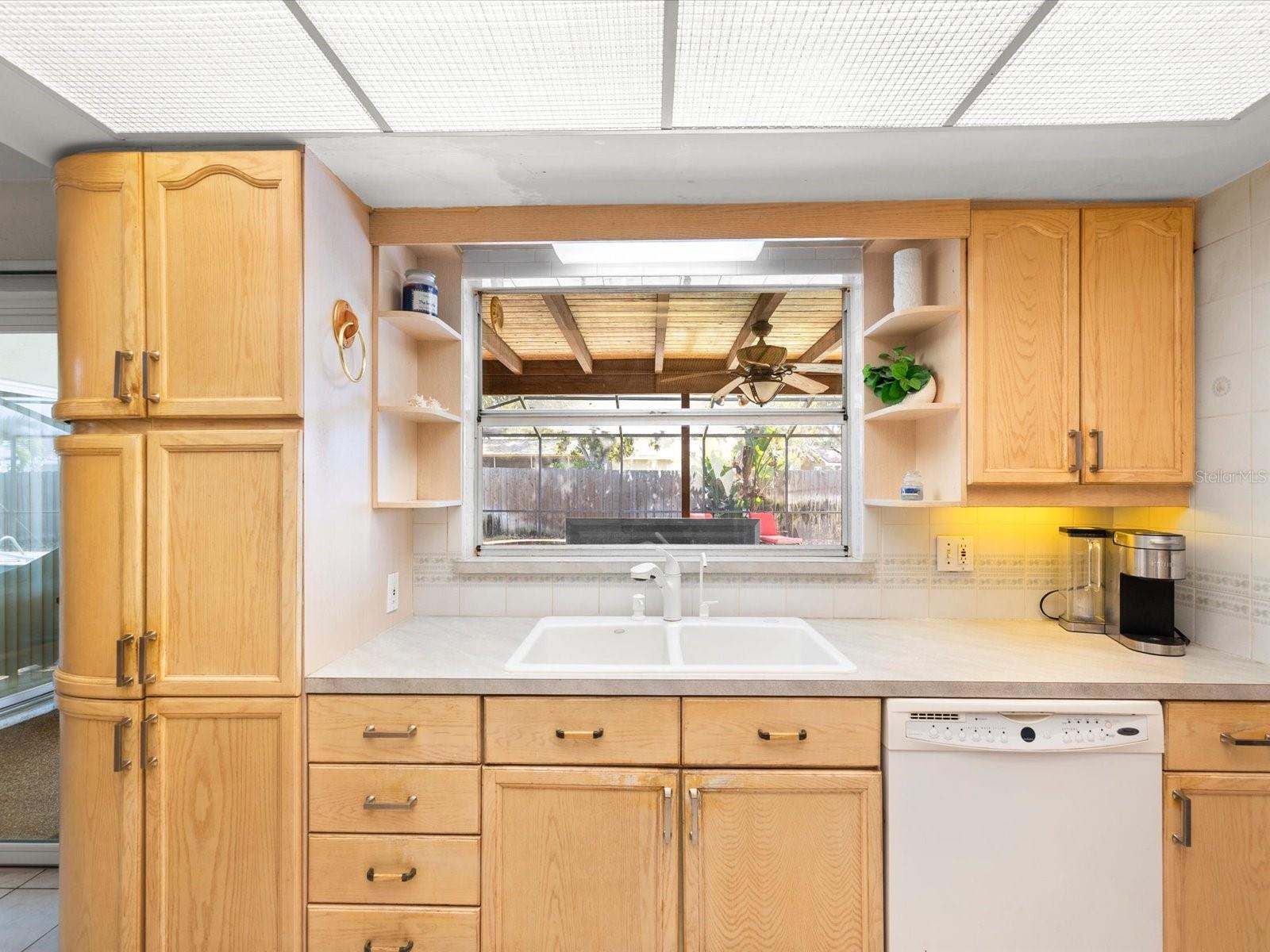 1368 S HERCULES AVE, CLEARWATER, FL, 33764