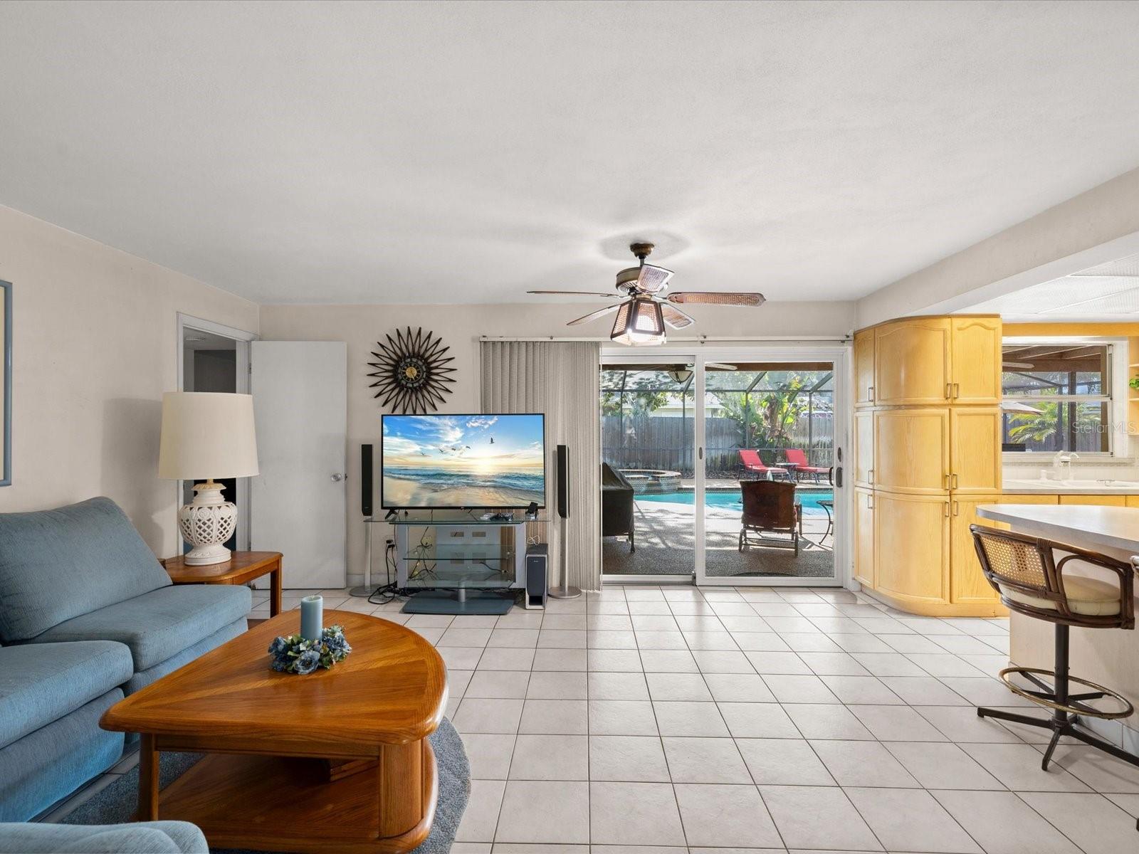 1368 S HERCULES AVE, CLEARWATER, FL, 33764