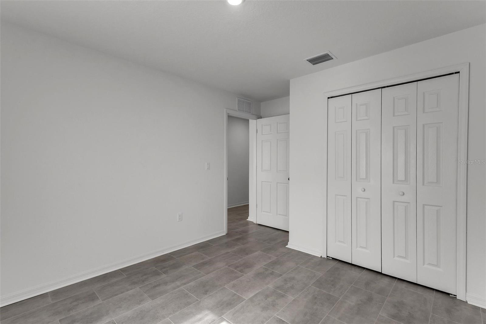 22 ROUND TREE DR, PALM COAST, FL, 32164