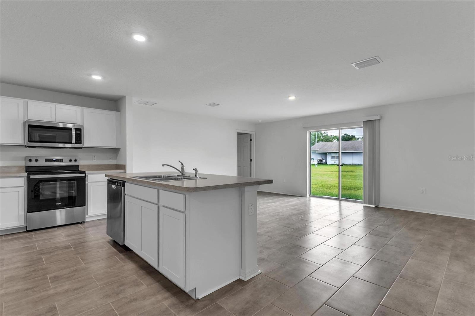 22 ROUND TREE DR, PALM COAST, FL, 32164