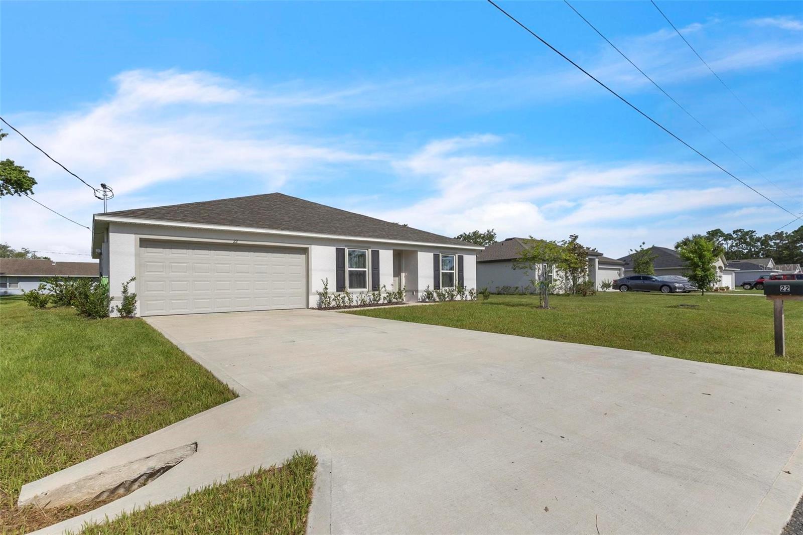22 ROUND TREE DR, PALM COAST, FL, 32164
