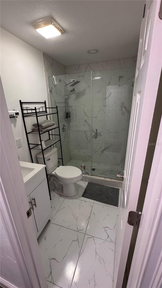 12909 FOUR OAKS RD, TAMPA, FL, 33624