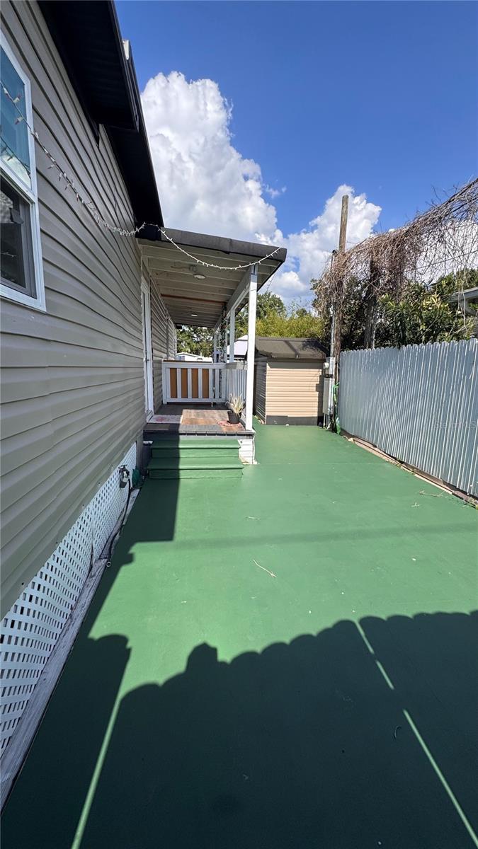 12909 FOUR OAKS RD, TAMPA, FL, 33624