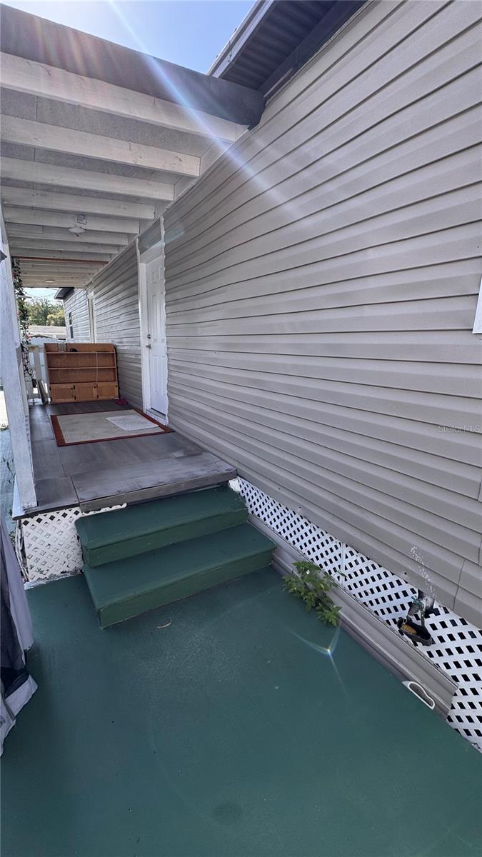 12909 FOUR OAKS RD, TAMPA, FL, 33624