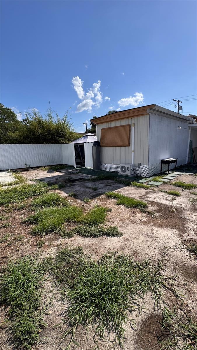 12909 FOUR OAKS RD, TAMPA, FL, 33624