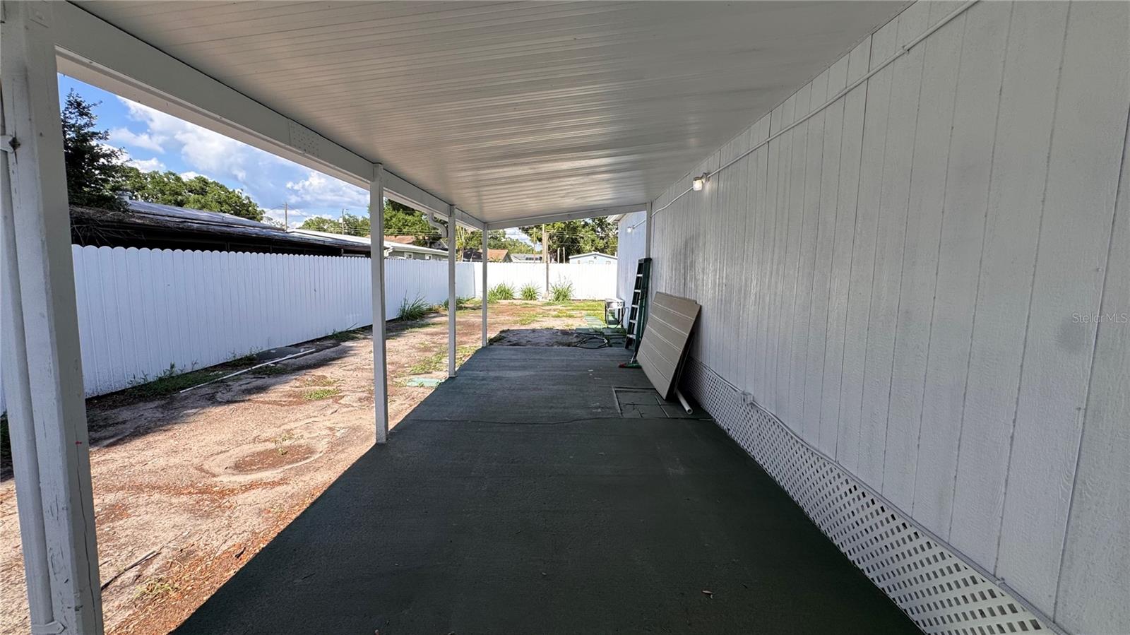 12909 FOUR OAKS RD, TAMPA, FL, 33624