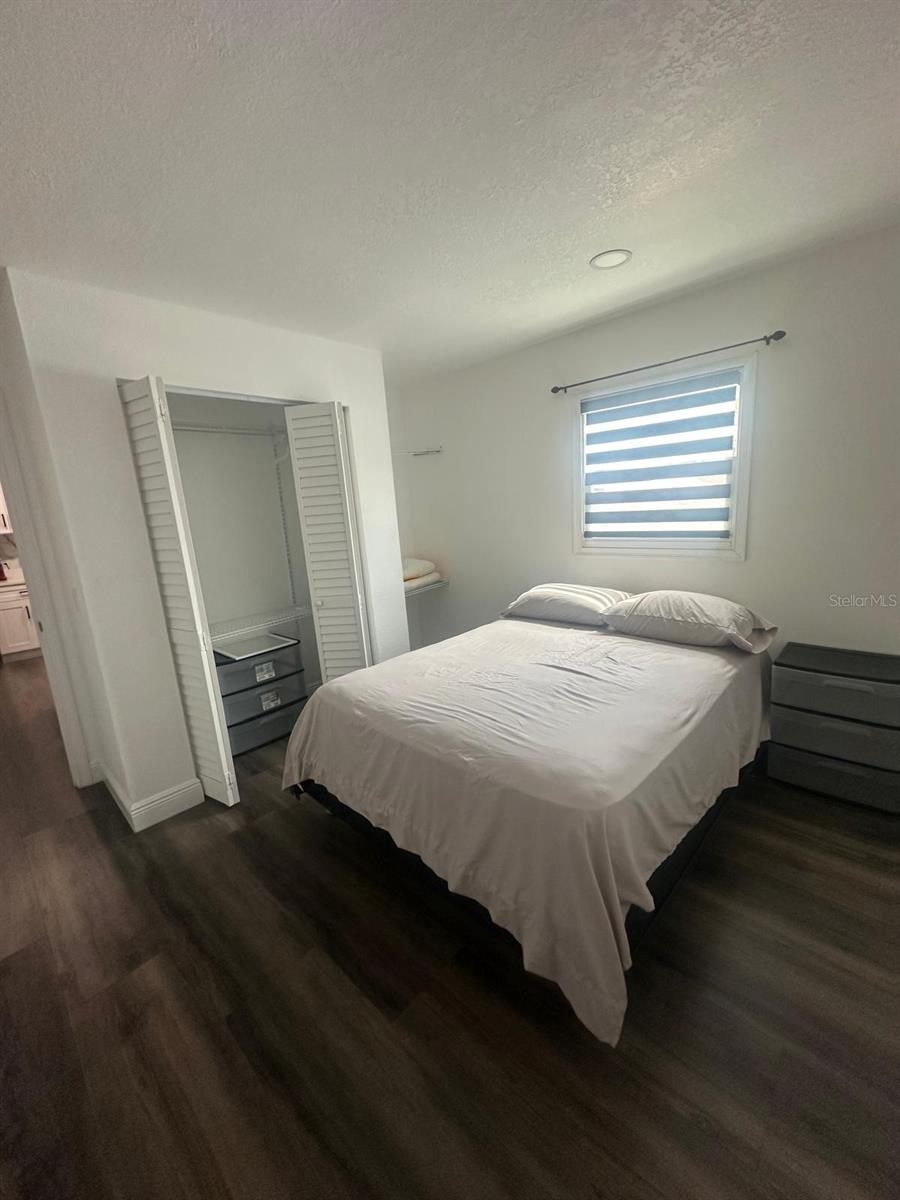 12909 FOUR OAKS RD, TAMPA, FL, 33624