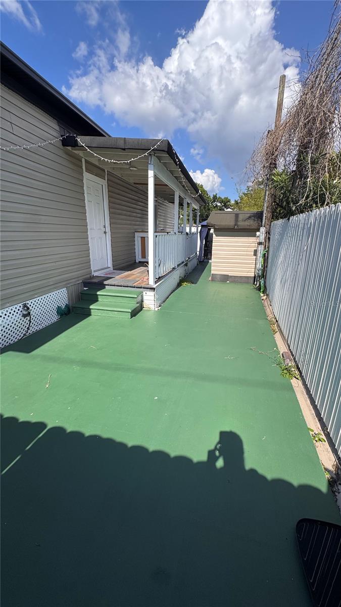 12909 FOUR OAKS RD, TAMPA, FL, 33624