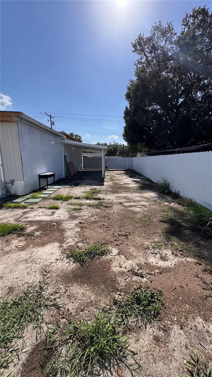 12909 FOUR OAKS RD, TAMPA, FL, 33624