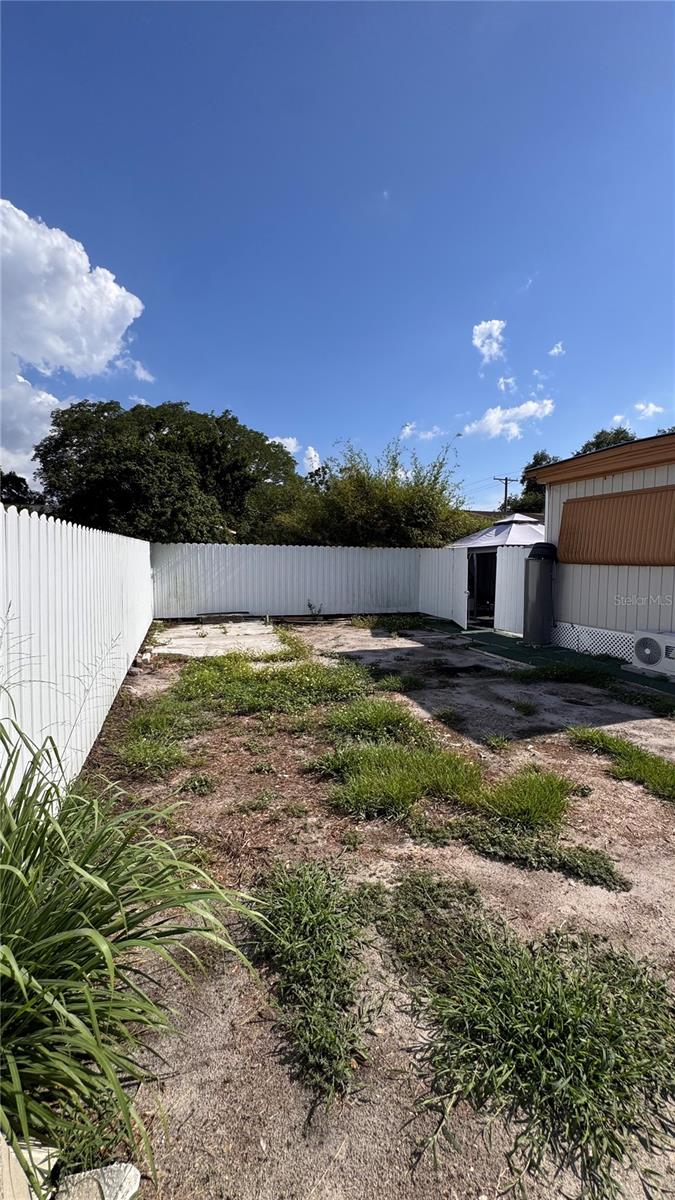 12909 FOUR OAKS RD, TAMPA, FL, 33624
