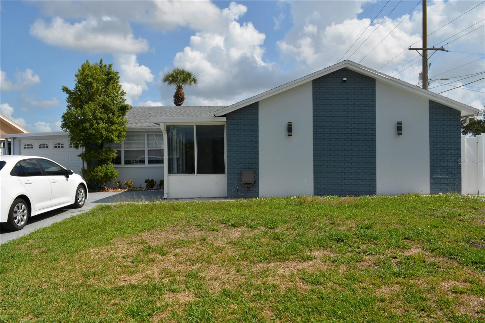 8201 DONALDSON DR, TAMPA, FL, 33615