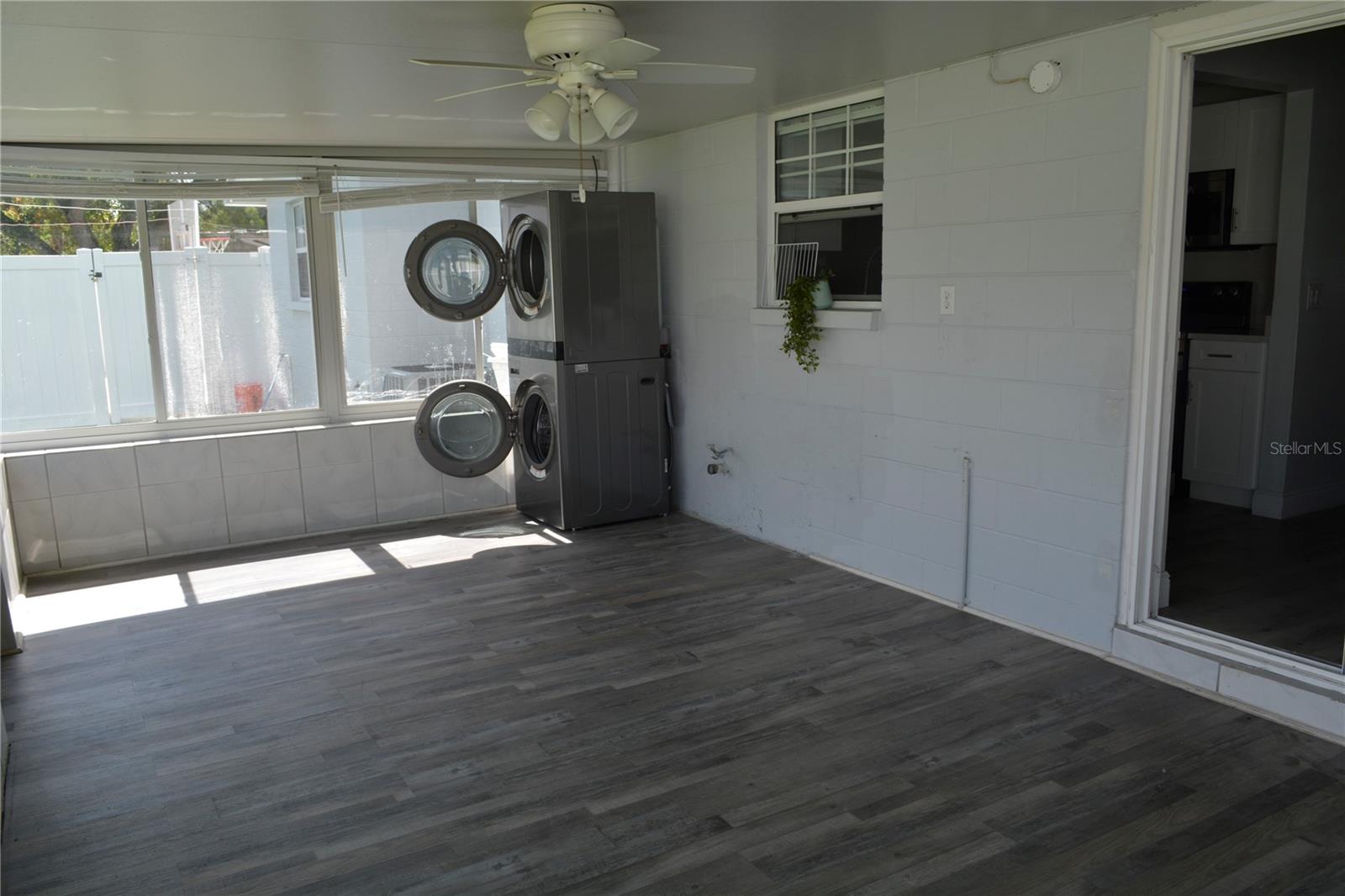 8201 DONALDSON DR, TAMPA, FL, 33615