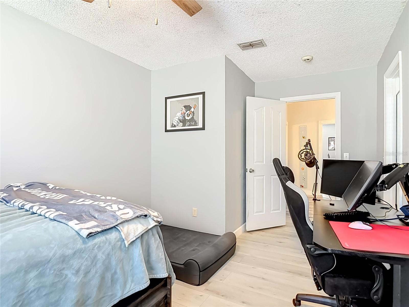 237 CEDARWOOD CT, DEBARY, FL, 32713