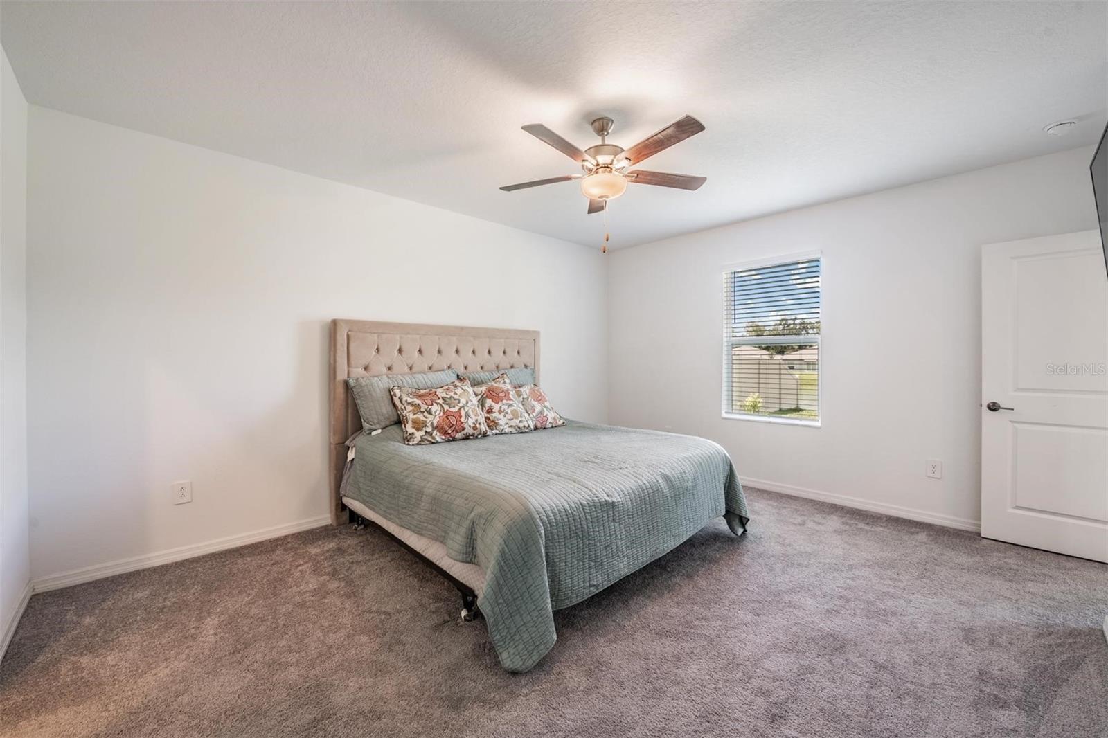 2515 VICTORIOUS FALLS AVE, PLANT CITY, FL, 33565