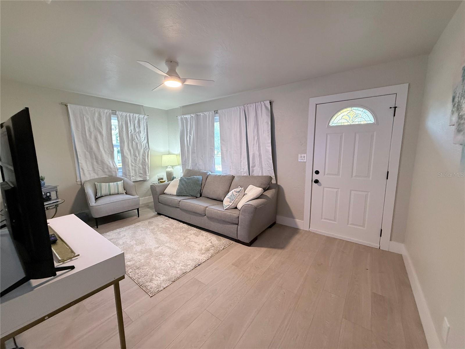 10460 54TH AVE N, ST PETERSBURG, FL, 33708