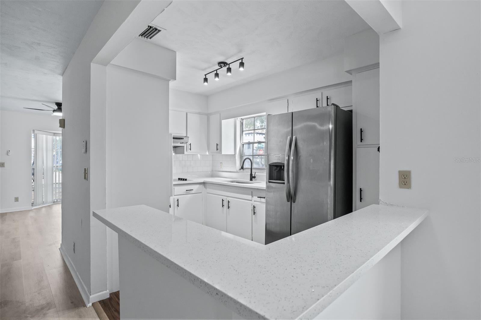 812 W WARREN AVE, TAMPA, FL, 33602
