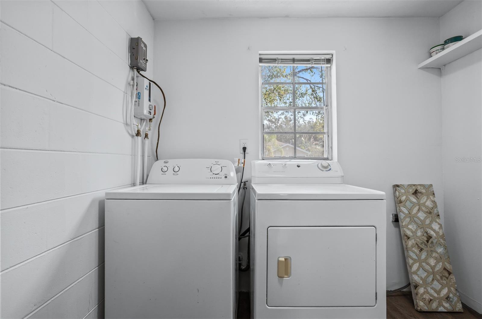 812 W WARREN AVE, TAMPA, FL, 33602