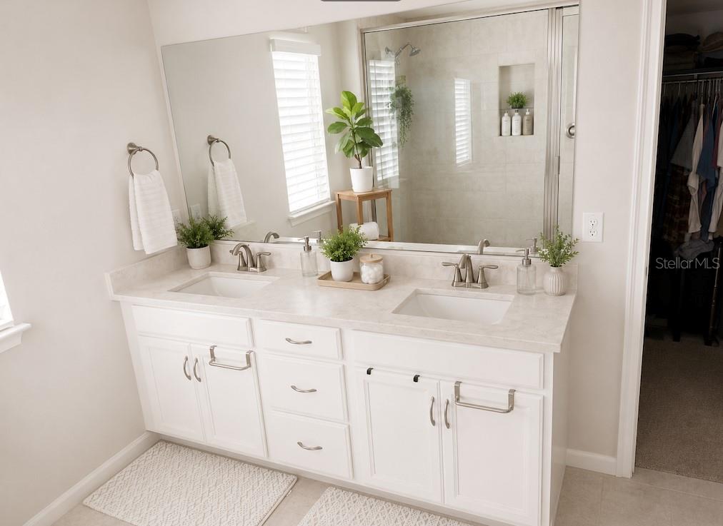 11927 STREAMBED DR, RIVERVIEW, FL, 33579