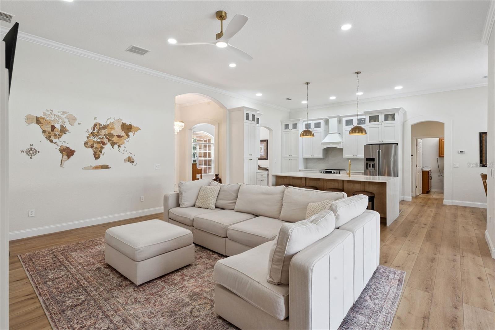 796 MILLS ESTATE PL, CHULUOTA, FL, 32766