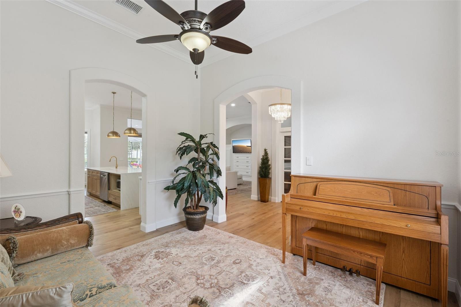 796 MILLS ESTATE PL, CHULUOTA, FL, 32766