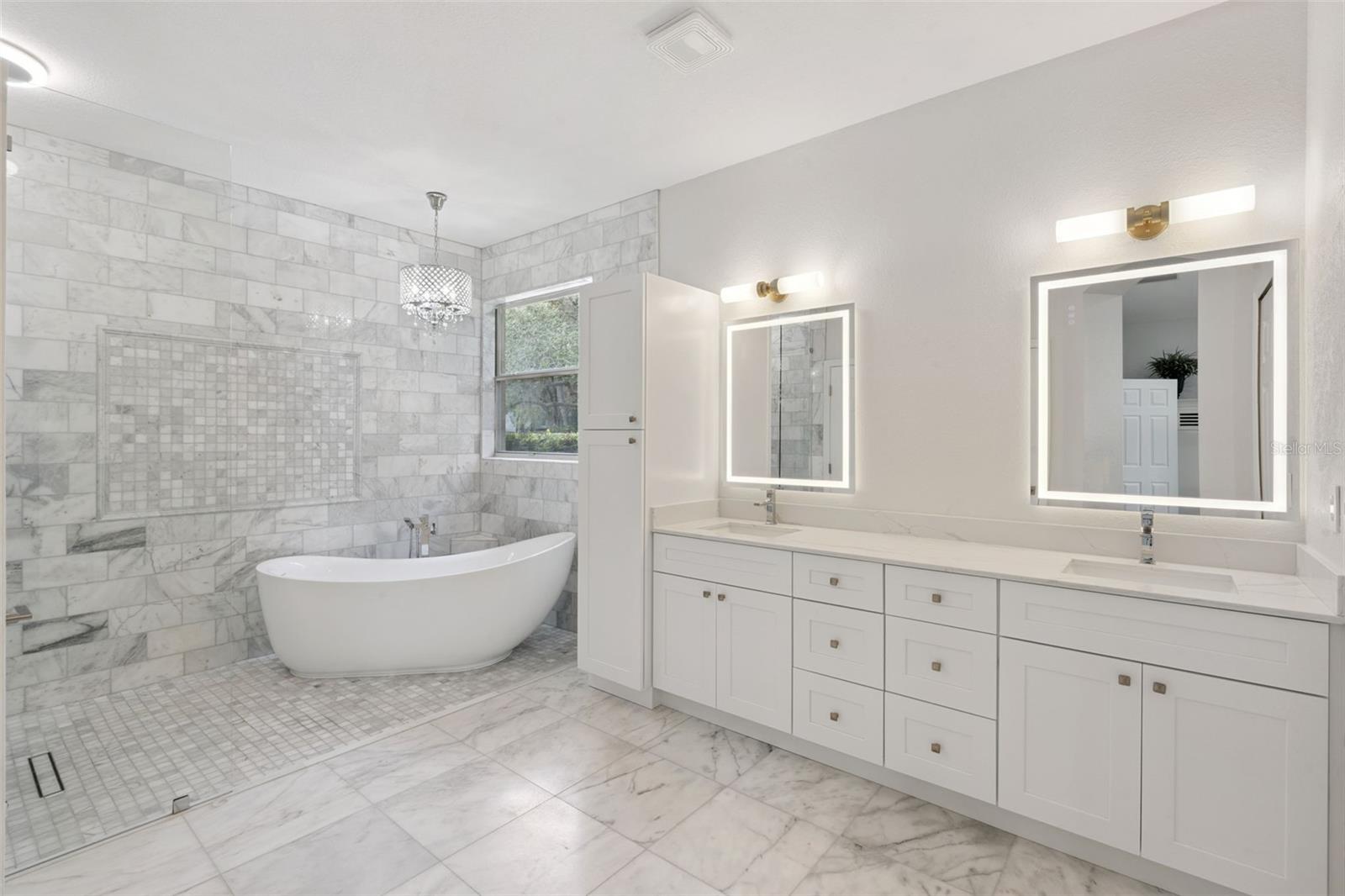 796 MILLS ESTATE PL, CHULUOTA, FL, 32766