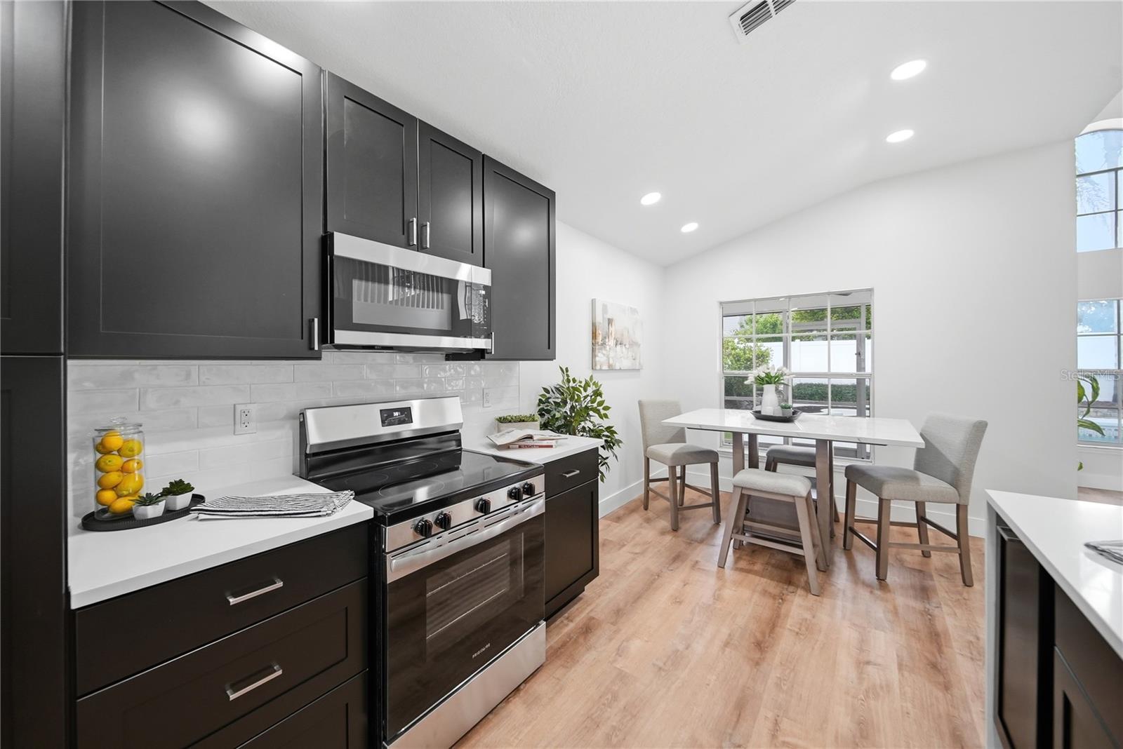 476 QUEENSBRIDGE DR, LAKE MARY, FL, 32746