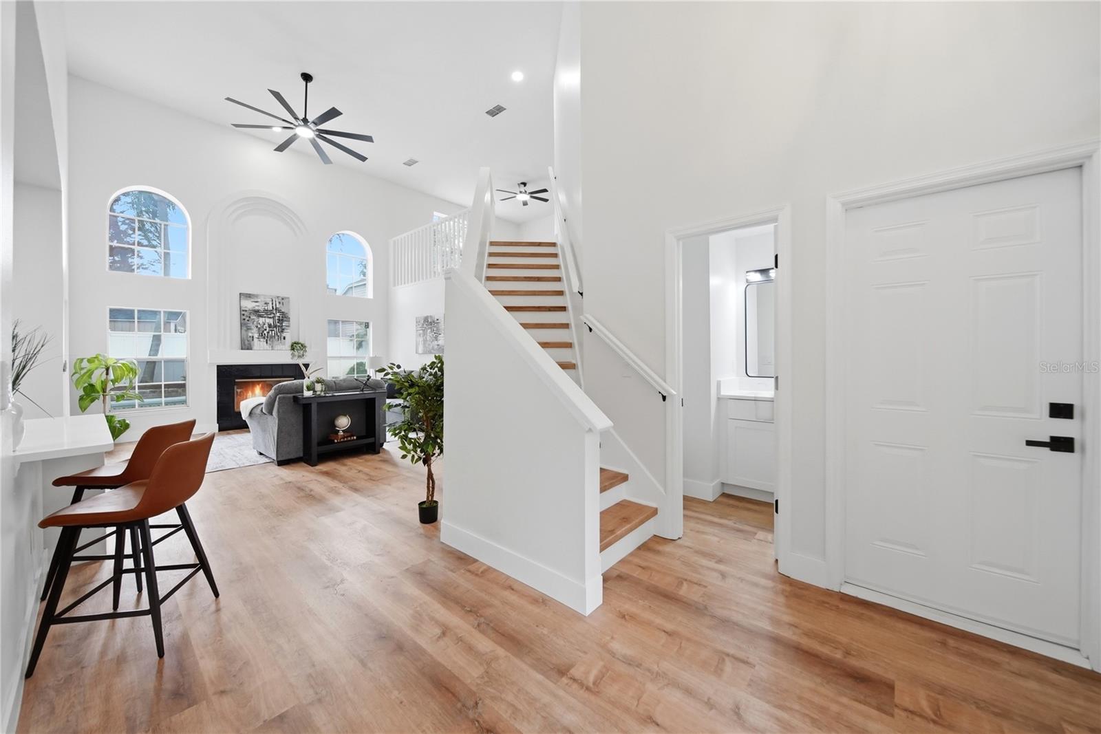 476 QUEENSBRIDGE DR, LAKE MARY, FL, 32746