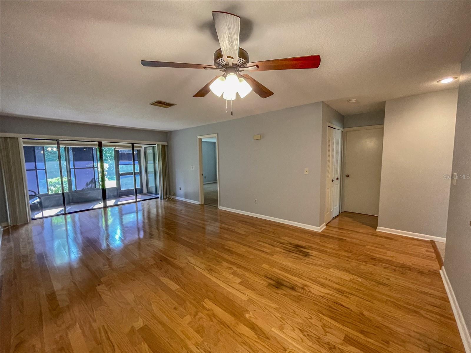 63 DOUGLAS ST #11, HOMOSASSA, FL, 34446